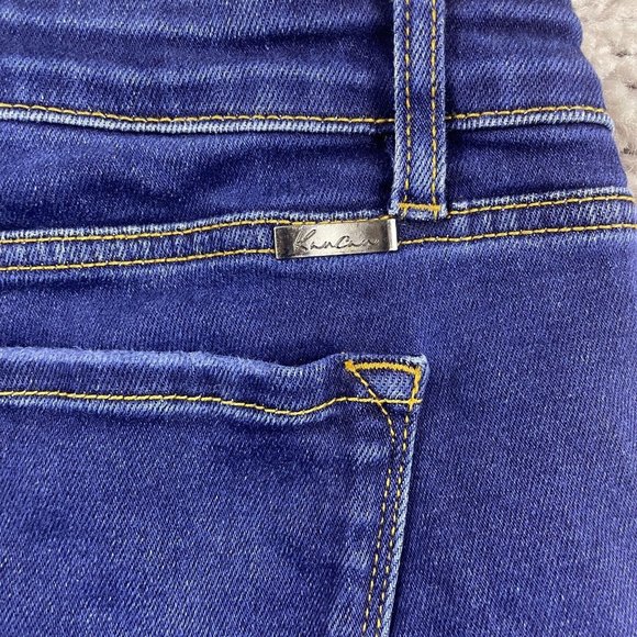 Kancan Cora Mid Rise Super Skinny Ripped Jeans Size 13/30 Dark Wash Step Hem - Picture 9 of 16